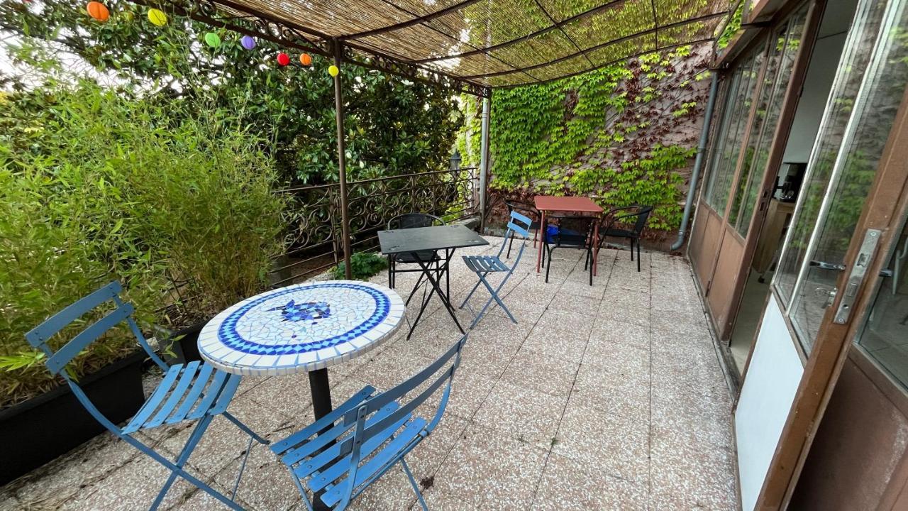 Chambre Tropicale Au Domaine De L'Aven Villeneuve-Minervois Exterior foto